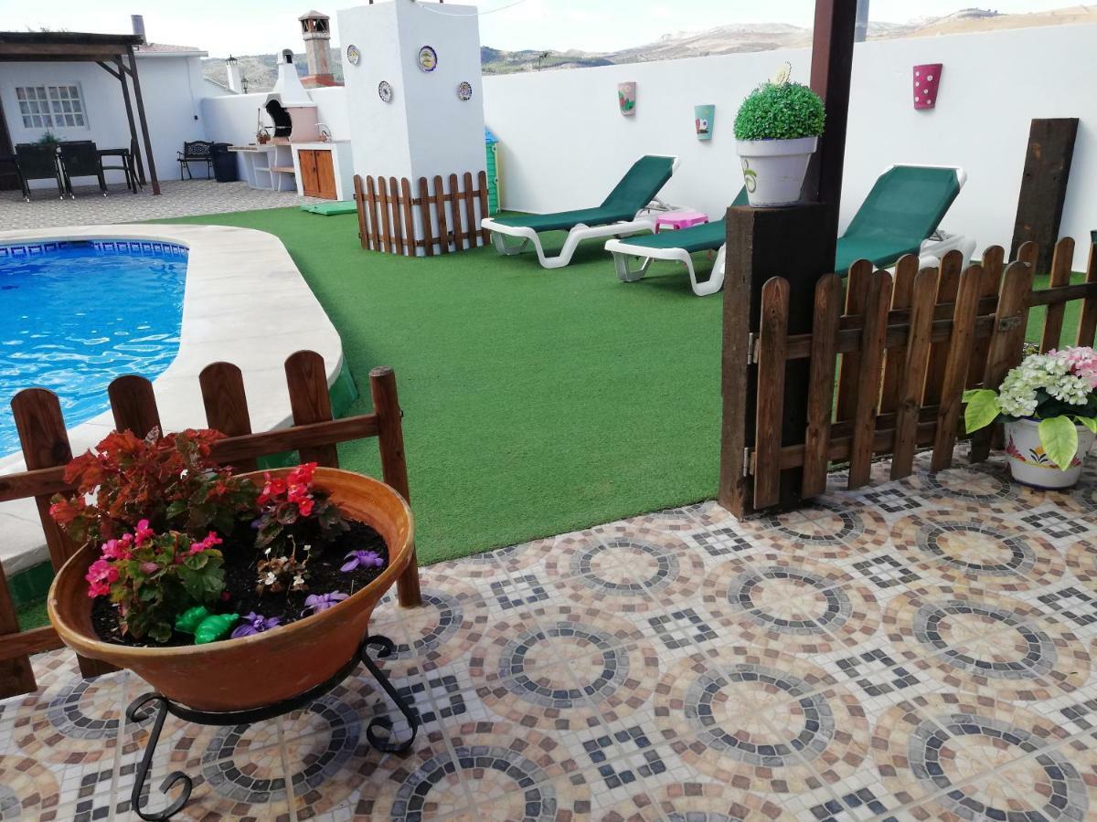La Casita De Madera Villa Ardales Bagian luar foto